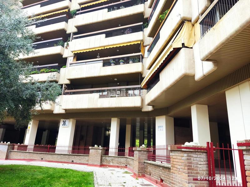 Foto c8ff19c5-cc39-406a-8b0d-ba51a9c1e165. Posto auto in La Granja Zaragoza