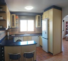 Pis  Cortes de aragón. Se vende piso en paseo cortes de aragón