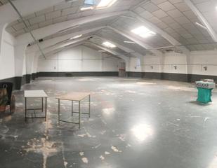 Alquiler Local Comercial  Madre puy. Se alquila local acondicionado en calle madre puy