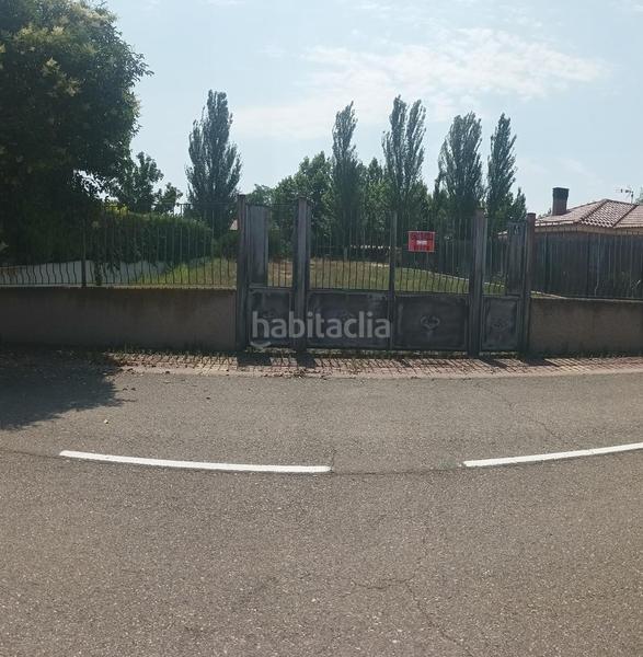 Foto 85a3d423-b9fe-4d29-bdbe-edeed59b39b9. Terreno residencial se vende parcela en campo de golf en Calatayud