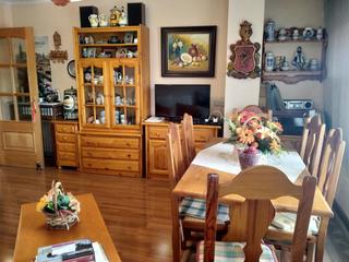 Pis  Glen ellyn. Se vende piso en el centro de calatayud