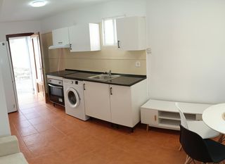 Lloguer Planta baixa  Barrio nuevo. Se alquila apartamento de 2 habitaciones