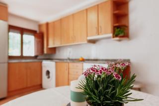 Location Rez-de-chaussée  Barrio nuevo. Se alquila apartamento amueblado