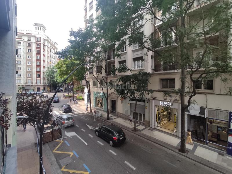 Foto 5cd0bb93-01b2-4751-b6c3-1b3d5fb32b75. Rent flat with heating in Paseo Constitución - Las Damas Zaragoza