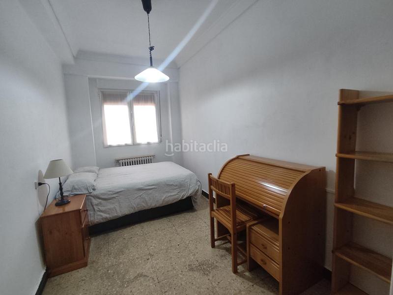 Foto dcb39cb9-48c7-477a-b44f-0070ec7475fc. Rent flat with heating in Paseo Constitución - Las Damas Zaragoza