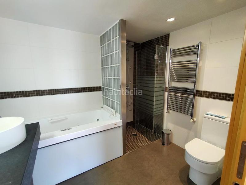 Foto cfbebbc9-ff68-4395-9738-ae99616d7751. Location appartement avec chauffage parking dans Paseo Constitución - Las Damas Zaragoza