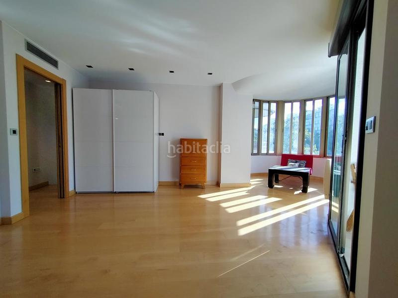 Foto fe2ad32e-23c8-409d-b223-c4b931062fa7. Location appartement avec chauffage parking dans Paseo Constitución - Las Damas Zaragoza