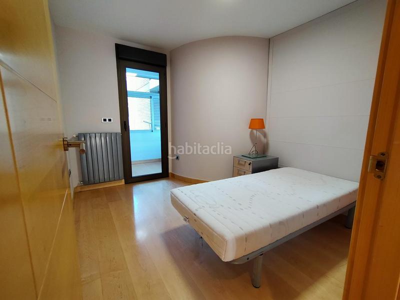 Foto 3eab730a-a2e0-49a8-80cf-7092f2582d6c. Rent flat with heating parking in Paseo Constitución - Las Damas Zaragoza