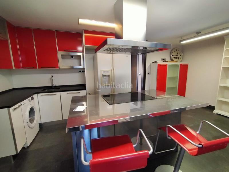 Foto a6ef2deb-68b0-4e80-a619-905d6c17edca. Rent flat with heating parking in Paseo Constitución - Las Damas Zaragoza