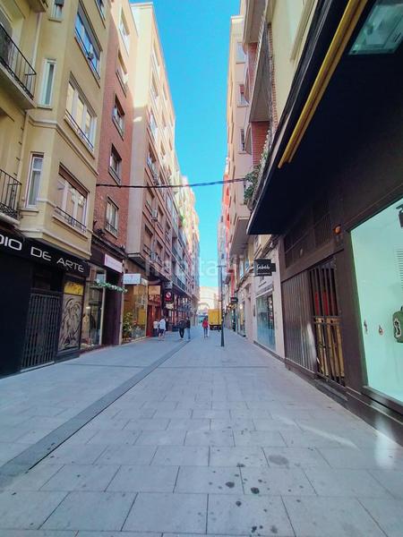 Foto b80cd534-a588-419b-b145-0e956d5970bf. Lloguer pis amb calefacció a Paseo Independencia Zaragoza