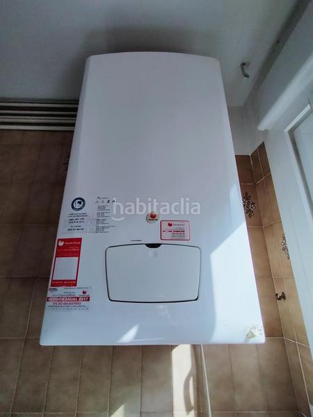 Foto b8f8bf4c-d8d4-433d-b5e2-534077f56626. Rent flat with heating in Paseo Independencia Zaragoza