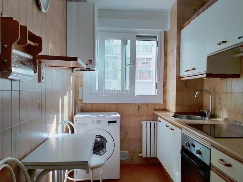 Foto f83c2659-fed6-4589-a5ab-9f82fd0c0be4. Rent flat with heating in Paseo Independencia Zaragoza