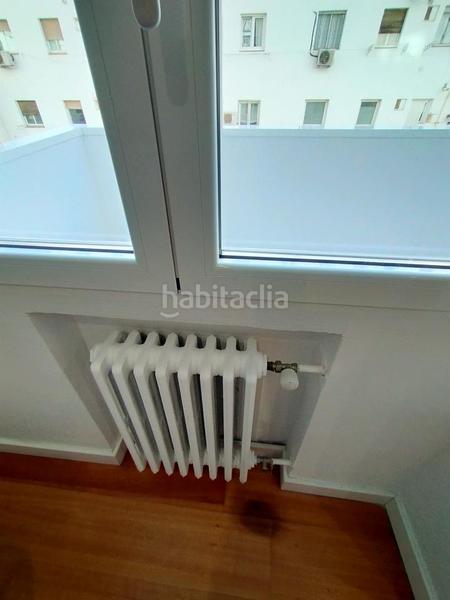 Foto 1f8bc0a3-fcd0-461f-ba23-f5ae486b076a. Rent flat with heating in Paseo Constitución - Las Damas Zaragoza