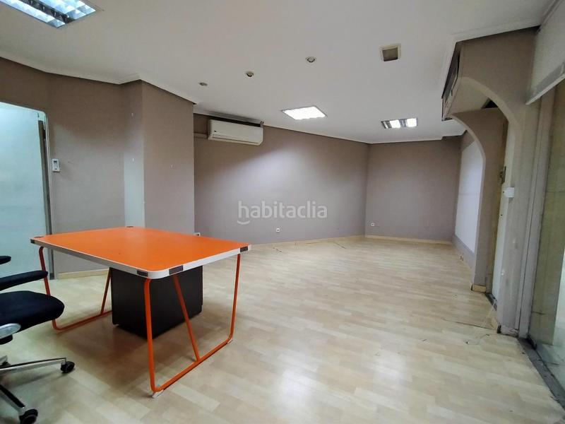 Foto 62e5f3da-813c-453b-b694-946a867b20ca. Alquiler local comercial en La Granja Zaragoza
