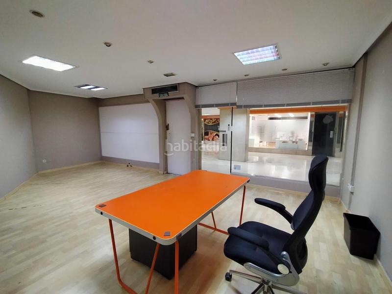 Foto 7394fb1f-ebd8-42e0-9aa3-c62897ef9004. Alquiler local comercial en La Granja Zaragoza