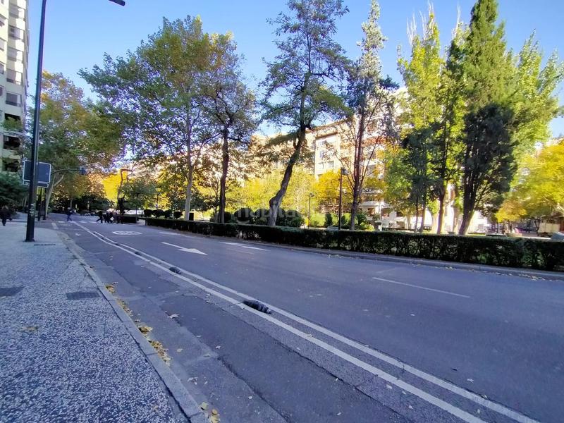 Foto 50080cd6-7785-435e-a822-6529f0edcb9a. Location local commercial dans La Granja Zaragoza