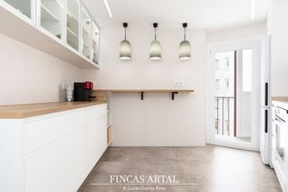 Piso  De la constitucion. Se vende! exclusiva vivienda señorial con 2 terrazas y galería,