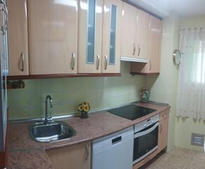 Affitto Appartamento  Ramón y cajal. Se alquila piso de 3 habitaciones