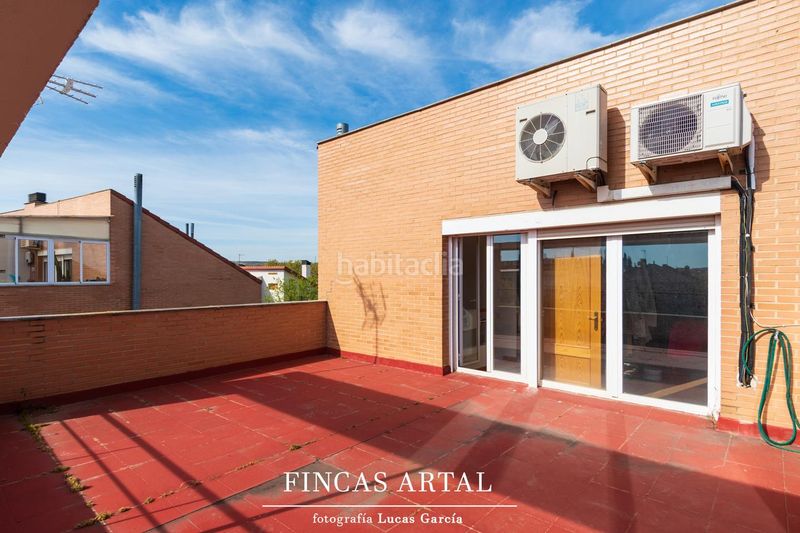 Foto 0653bc37-5fd0-4e2f-8988-897e1552d002. Casa amb calefacció aparcament piscina a Montecanal Zaragoza