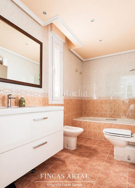 Foto 09853c41-f5b9-403a-b299-d321d4ca1a0e. Casa amb calefacció aparcament piscina a Montecanal Zaragoza