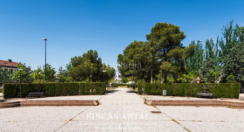 Foto 55c88ef9-c936-4272-9f38-2fe044b7f625. Casa amb calefacció aparcament piscina a Montecanal Zaragoza