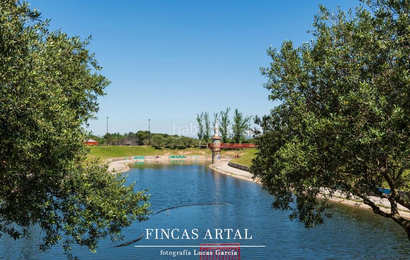 Foto 651b1d0a-cb23-4b32-9a85-4bbc6387726f. Casa amb calefacció aparcament piscina a Montecanal Zaragoza