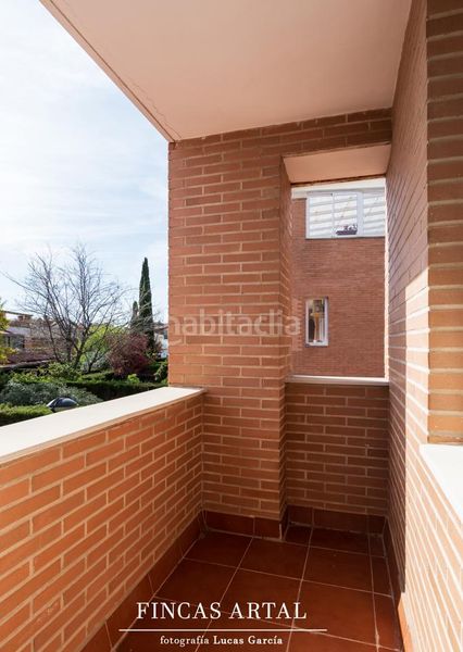 Foto b0ddbef4-91d1-4ba7-911a-7120fe502a45. Casa amb calefacció aparcament piscina a Montecanal Zaragoza