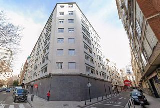 Pis  De manuel lorenzo pardo. Se vende exclusiva vivienda reformada en edificio totalmente reh