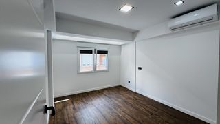 Appartement  Calle de amado nervo. Se vende exclusiva vivienda totalmente reformada en edificio reh