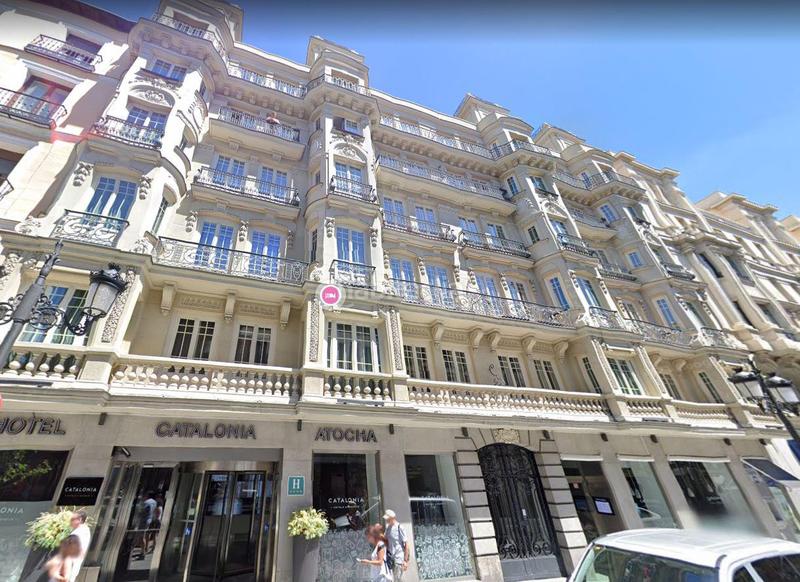 Foto d2fb5c9d-8ae6-45ea-bc36-afb69921ef5a. Locale commerciale in Embajadores-Lavapiés Madrid