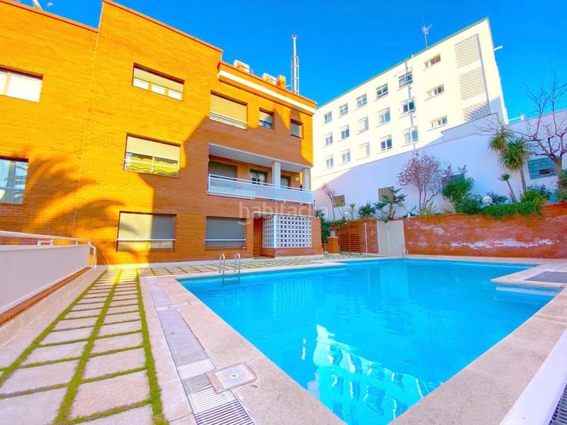 Foto 013209d9-bc3d-411b-8296-c35b56902af5. Xalet amb calefacció aparcament piscina a Ruiseñores Zaragoza