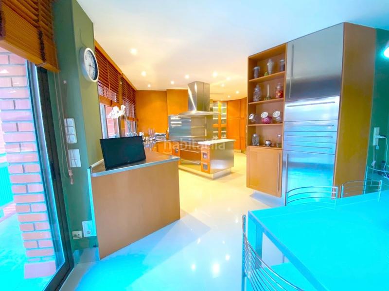 Foto 2eb767ed-6845-4672-9fc7-4e9910e2fb7e. Xalet amb calefacció aparcament piscina a Ruiseñores Zaragoza