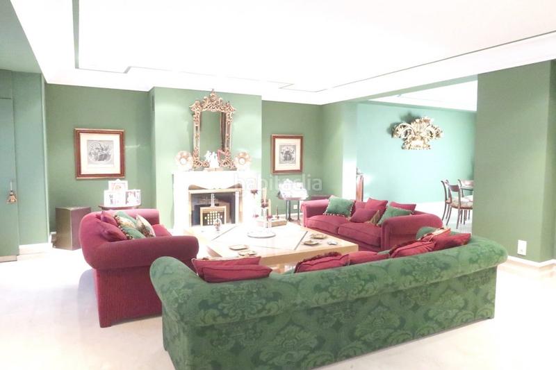 Foto 569ef7ff-ec9e-4664-aeec-357a9f6e3f22. Xalet amb calefacció aparcament piscina a Ruiseñores Zaragoza