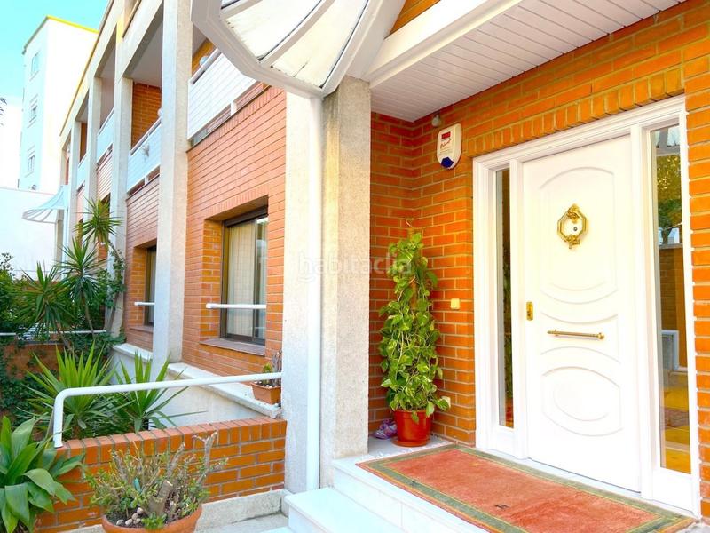 Foto 6b1d99d7-670a-4c97-a3e5-ead3a31ec011. Xalet amb calefacció aparcament piscina a Ruiseñores Zaragoza