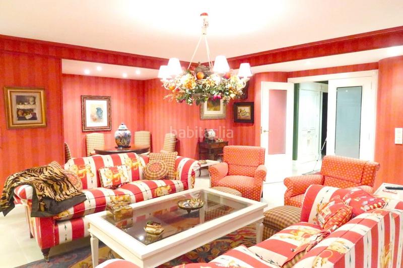 Foto df74f3e1-e99c-4e37-8569-3ff18586bb1e. Xalet amb calefacció aparcament piscina a Ruiseñores Zaragoza