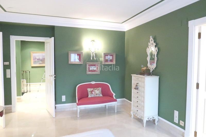 Foto fd12ba1a-ba04-46e6-ab67-c784d9a86acd. Xalet amb calefacció aparcament piscina a Ruiseñores Zaragoza