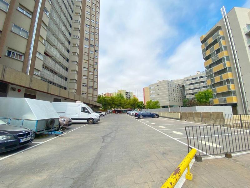 Foto 9f92f884-6a6b-47d9-922c-4107b268cbc9. Local comercial  de 700 m2 aprox. en vía universitas en Zaragoza