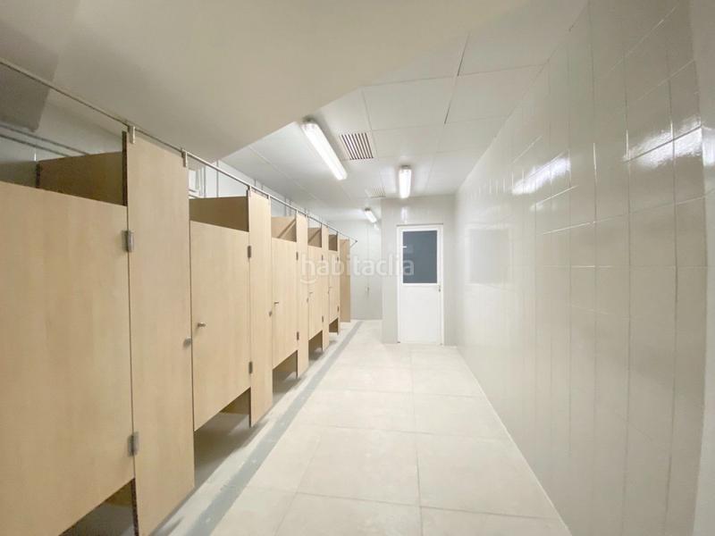 Foto b73910f6-490a-4a9c-bf4a-bfd9727a21d0. Local comercial  de 700 m2 aprox. en vía universitas en Zaragoza