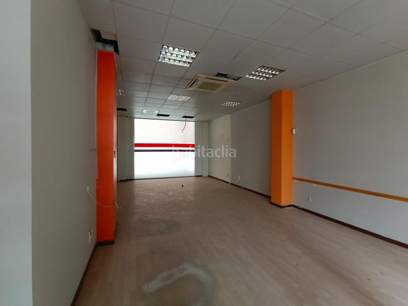 Foto 8e9c91fc-7885-4c3d-af49-e3eae9f5fa06. Local comercial a La Granja Zaragoza