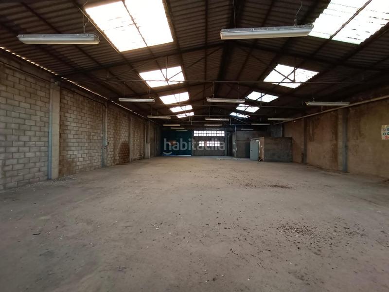 Foto 90c370a7-a4a5-4181-8dae-0b5086796497. Fabrikhalle in Cuarte de Huerva