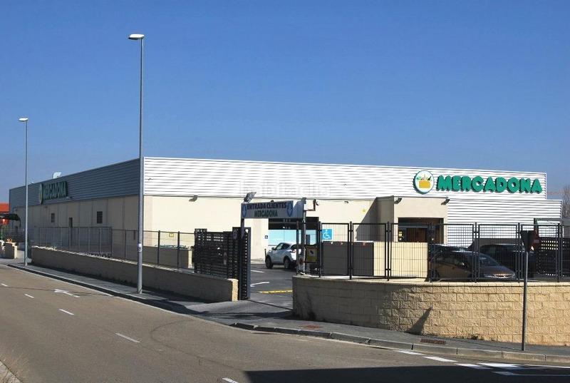 Foto 9d782f06-8e20-4c53-8401-dead42d6bbbd. Fabrikhalle in Cuarte de Huerva