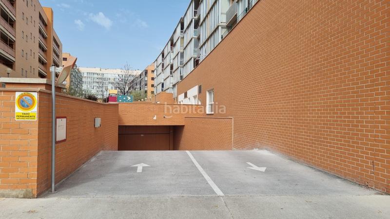 Foto 33766b9c-c909-4a78-af93-14cc161ee260. Autoparkplatz in Zaragoza