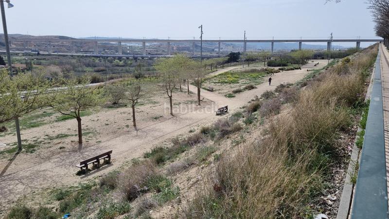 Foto 9afbb22b-6097-4ab7-99a2-e3d300c667bb. Autoparkplatz in Zaragoza