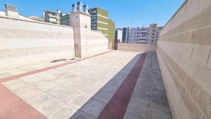 Foto 2c0c9865-4a29-4957-b0f3-e501ebab7970. Àtic amb calefacció aparcament a San José Zaragoza