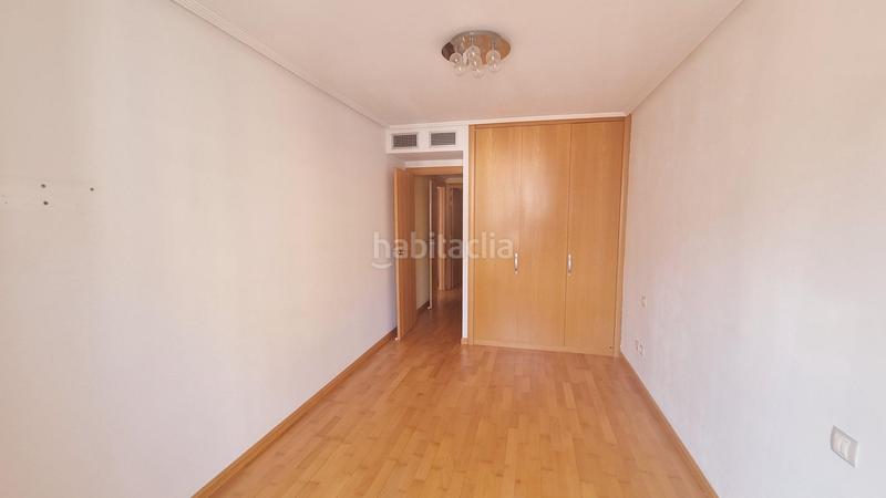 Foto 9a7dfcea-0de4-4589-93ca-a13b119c326f. Àtic amb calefacció aparcament a San José Zaragoza