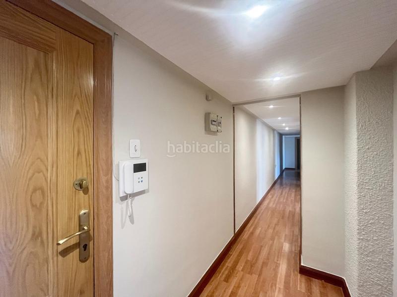 Foto 4a1fb7a0-dbbd-4ec2-8b34-8eec933d04ec. Location appartement avec chauffage dans Paseo Sagasta Zaragoza