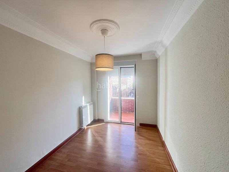Foto a1301fea-3cd5-4176-a206-05ea946f6f83. Location appartement avec chauffage dans Paseo Sagasta Zaragoza