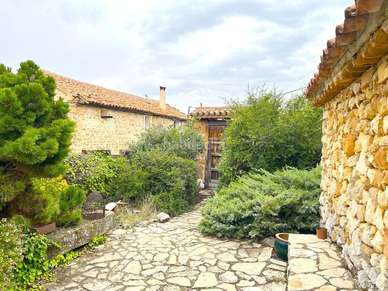 Foto a5046f08-32ec-46c2-9a5a-25f6a4aef308. Masía casa teruel en Bea