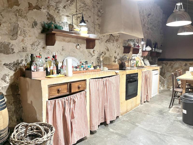 Foto f4b71a0b-fe18-444e-b2f1-0d0d3f91b719. Masía casa teruel en Bea