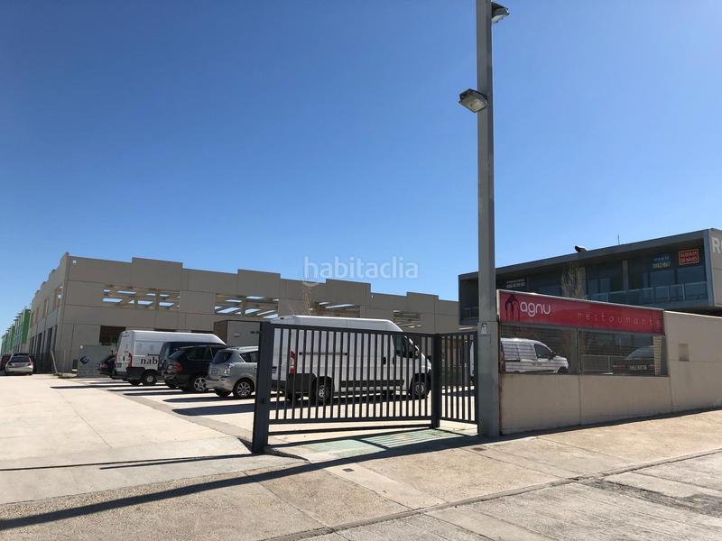 Foto 040ca61f-d30f-4dd5-b64f-6cae508d4da5. Nave industrial  en venta en calle retama empresarium en Zaragoza